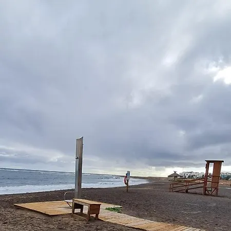 Ca.marcela. 200 Metros Del Mar. Διαμέρισμα *