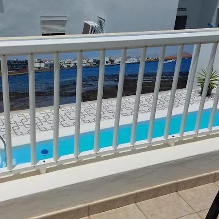 Ca.marcela. 200 Metros Del Mar. *