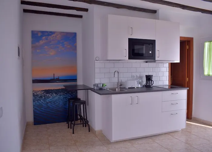 Apartman Ca.marcela. 200 Metros Del Mar.